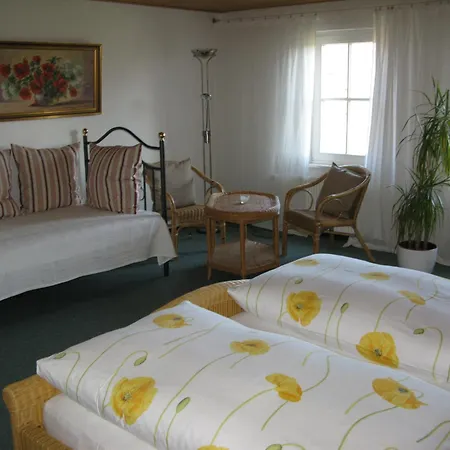 Guest house Gutshaus Zietlitz